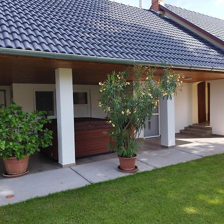Tartos Szegfu Vendeghaz, Maganszallas Tazlar Exterior foto