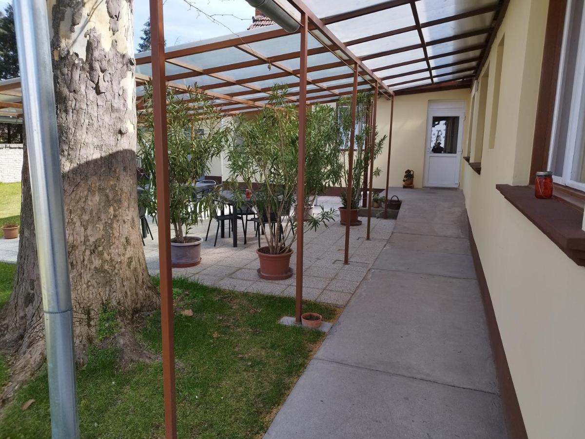 Tartos Szegfu Vendeghaz, Maganszallas Tazlar Exterior foto